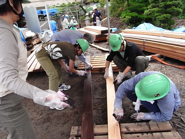 民家の学校作業風景