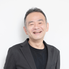 筧 裕介（かけい ゆうすけ）
issue+design代表